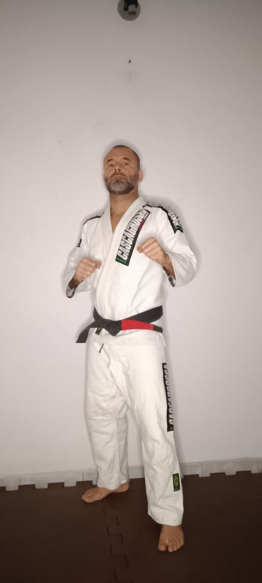 Alexandre Siqueira, criador do CFJ 4.0, de kimono e faixa preta